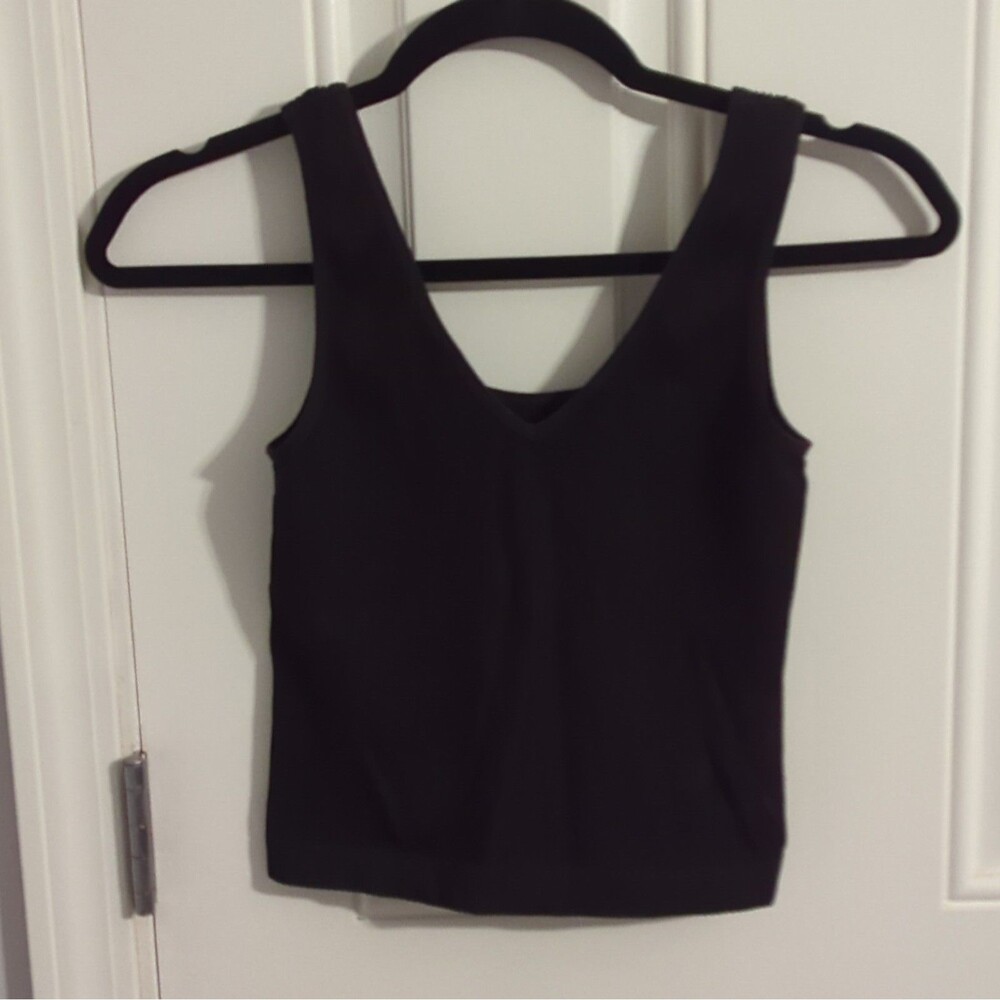 BASIK Women's Black Ribbed Reversible Scoop/V Neck Sports Tank - One Size